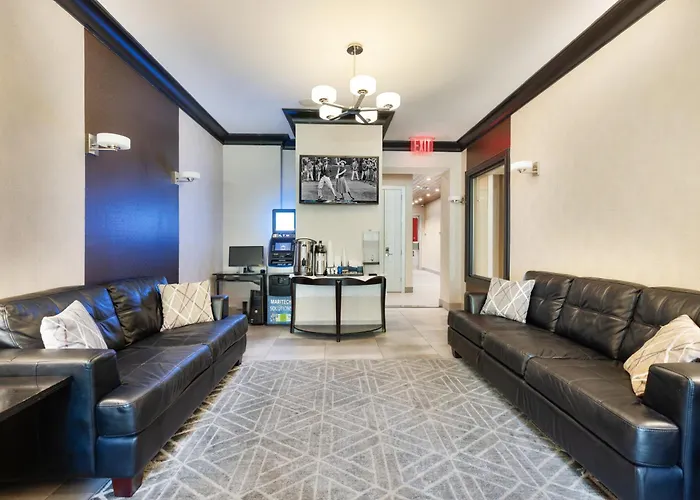 Aura Hotel Brooklyn New York